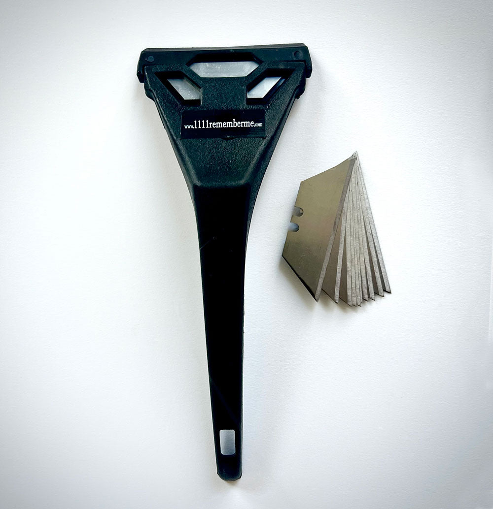 HARD WATER SOLUTION Eleven11 TKO Headstone Cleaning Kit - Bucket and Supplies (1 Gal. TKO, Brushes, Scraper, Towel, Empty Spray Bottle)